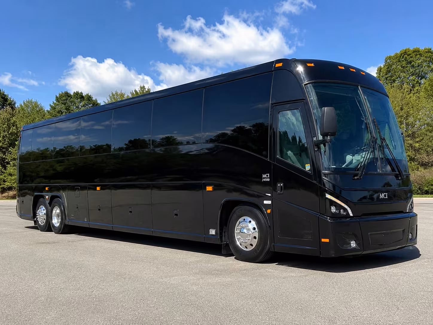 corporate event and employee shuttle rentals in santa clara